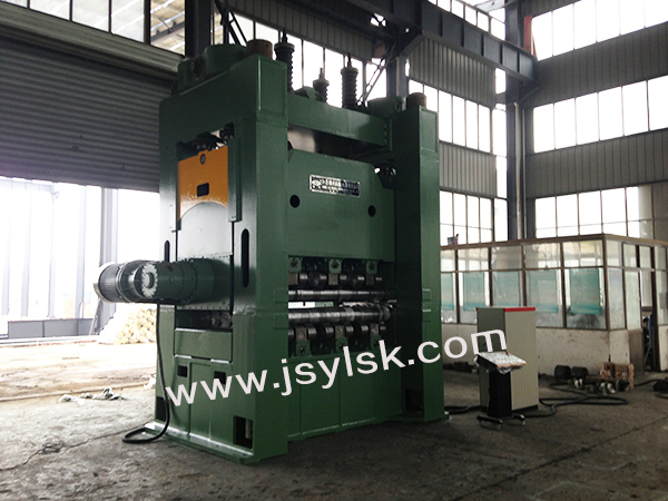 四重式中厚板校平機