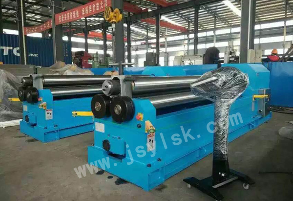 機械三輥對稱式卷板機