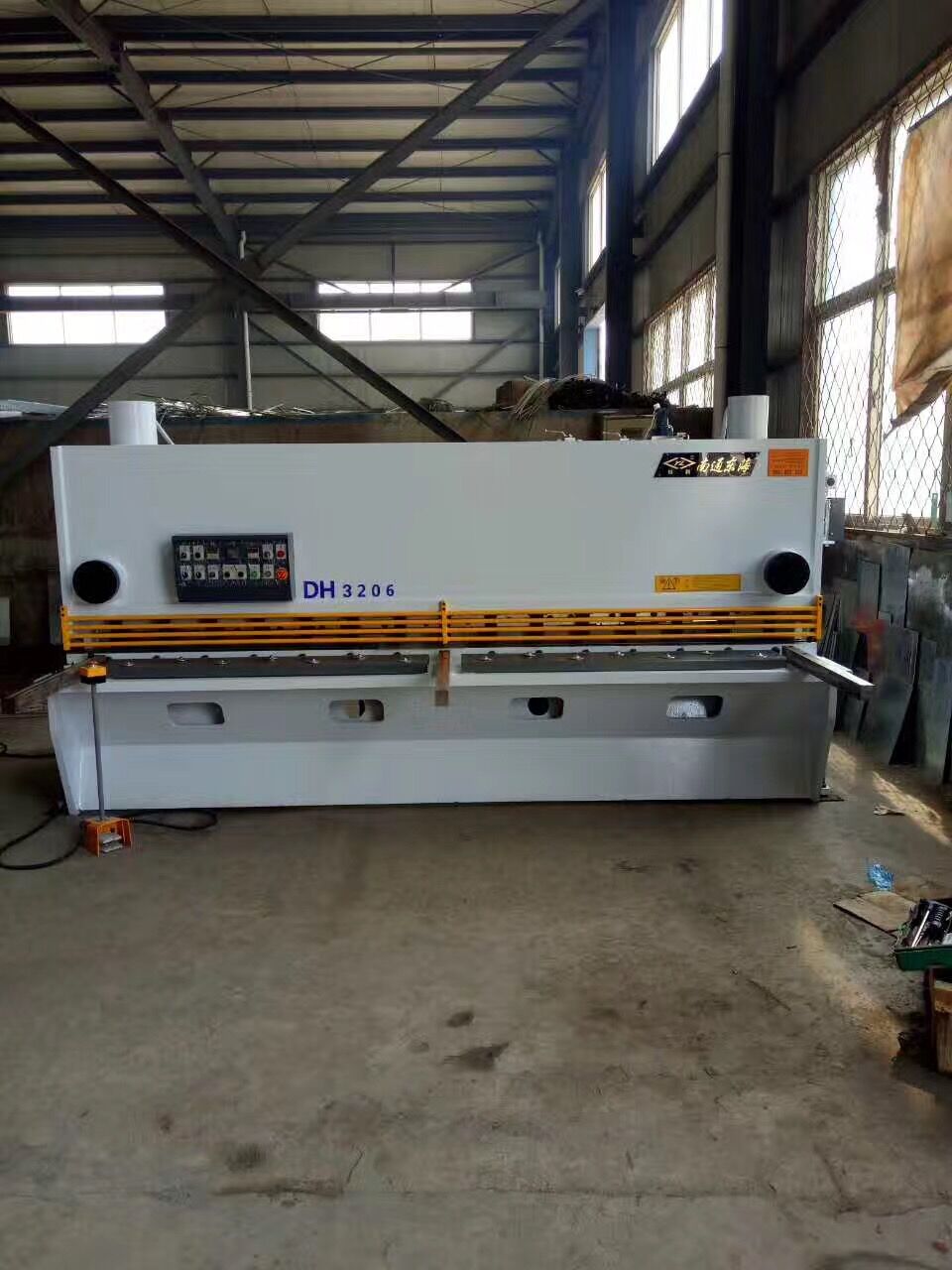 南通東海機(jī)床制造集團(tuán)剪板機(jī)折彎?rùn)C(jī)客戶(hù)使用案例